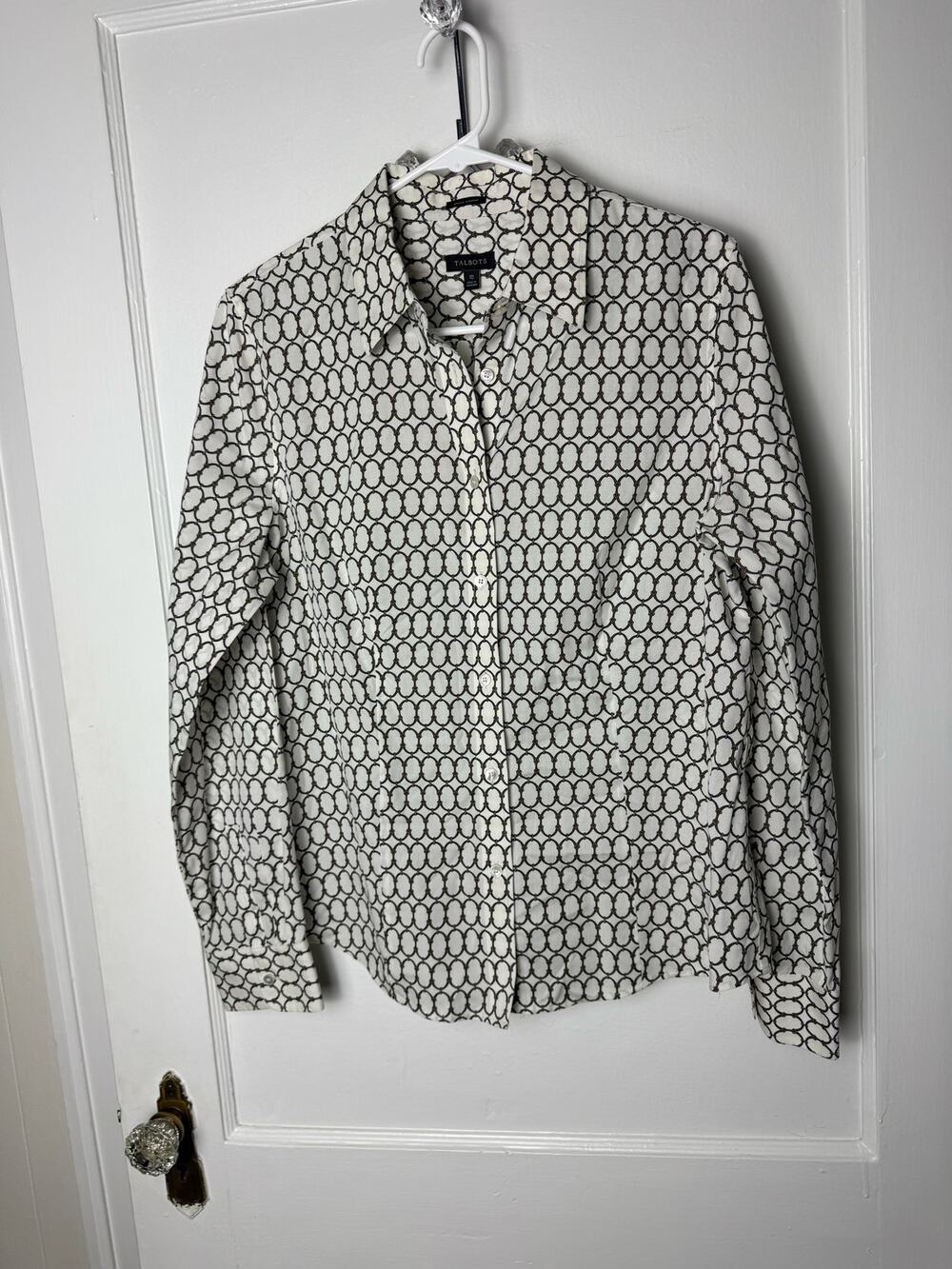 Talbots Wrinkle Resistant White Equestrian Preppy Button Blouse Women's 10